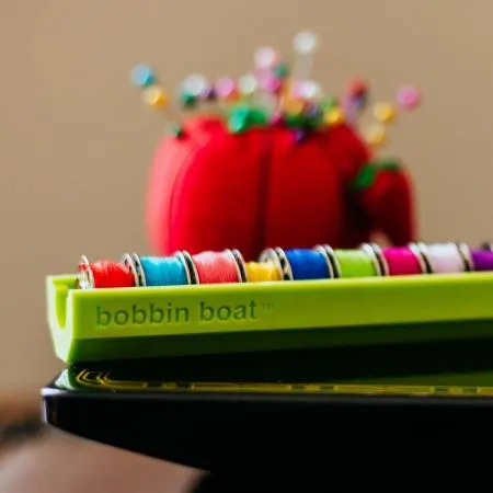 Bobbin Boat - Assorted Colours