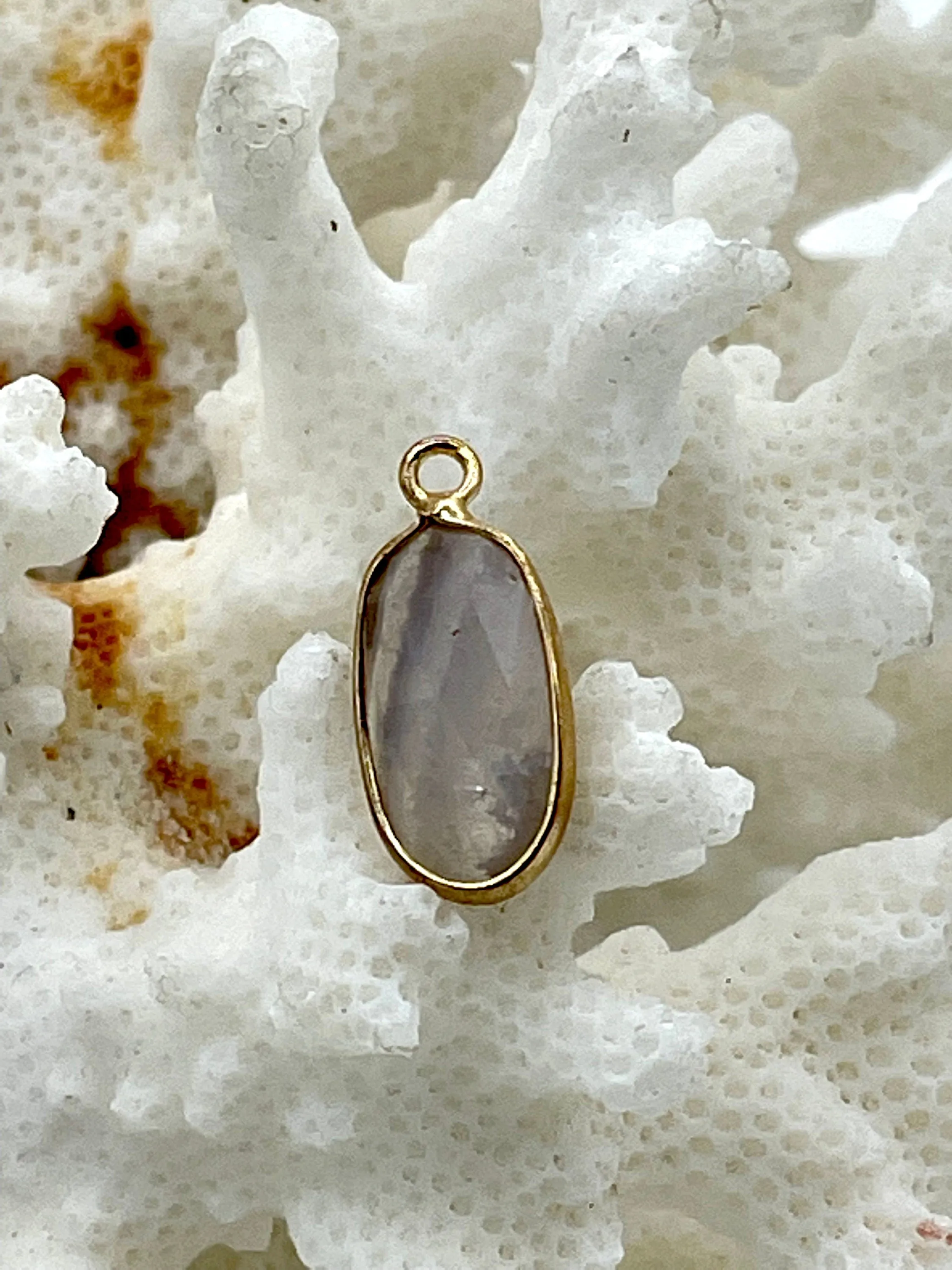 Gold Over Brass Soldered Natural Agate Stone Drop Pendant with, 2 Styles Semi-Precious Gemstones Sold by the Piece. Stone Pendant Fast Ship